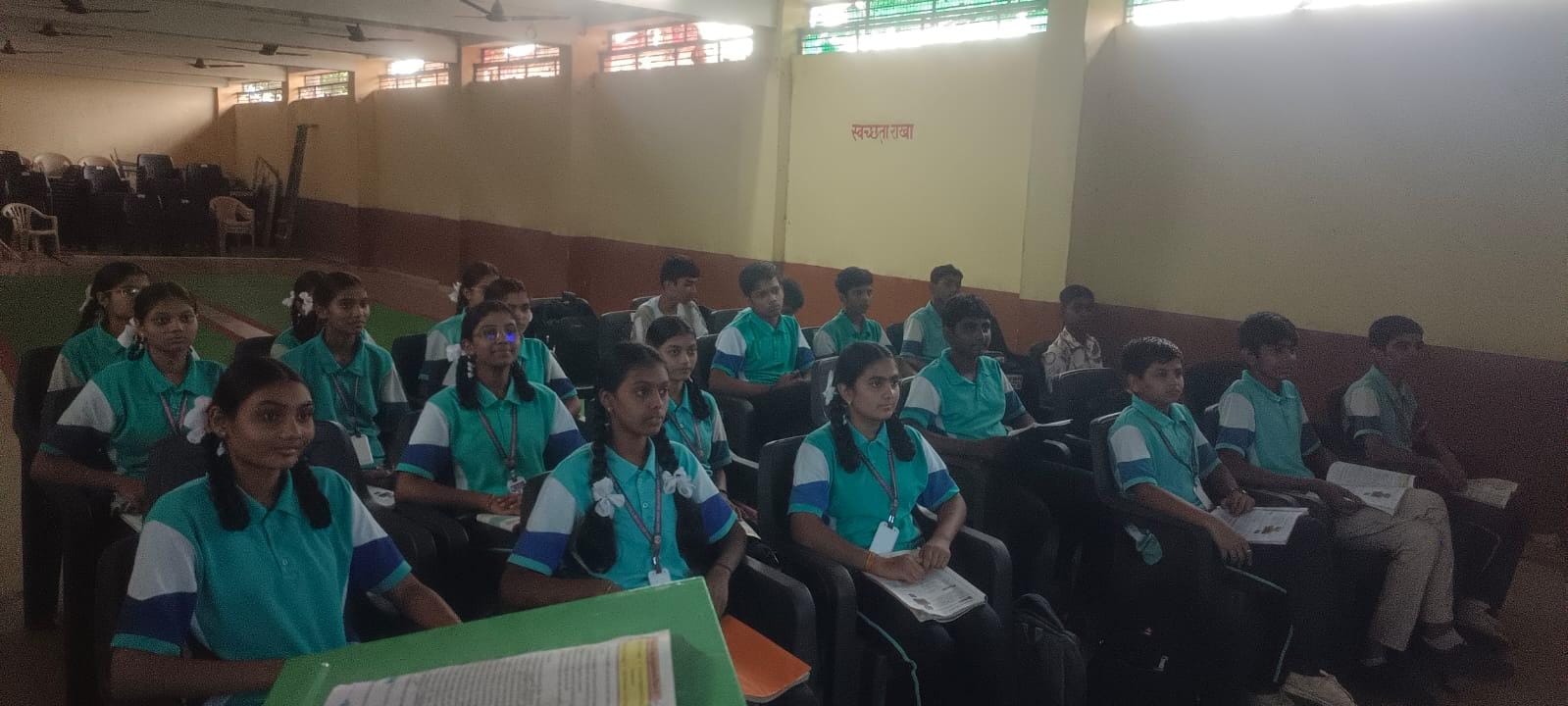 Students learning together at Gangai